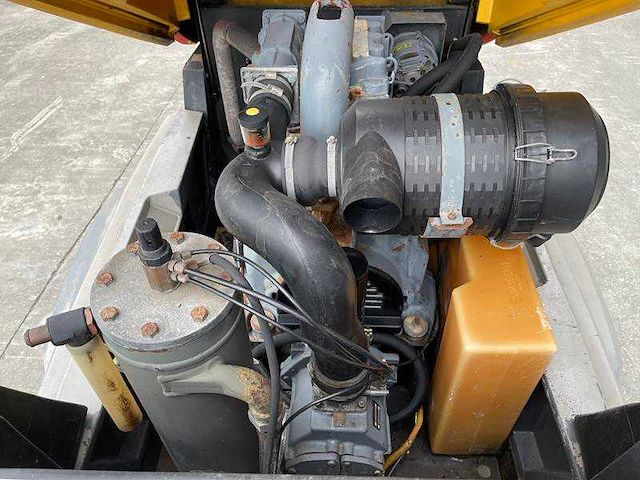 Atlas copco - xas 57 - luchtcompressor - afbeelding 4 van  17