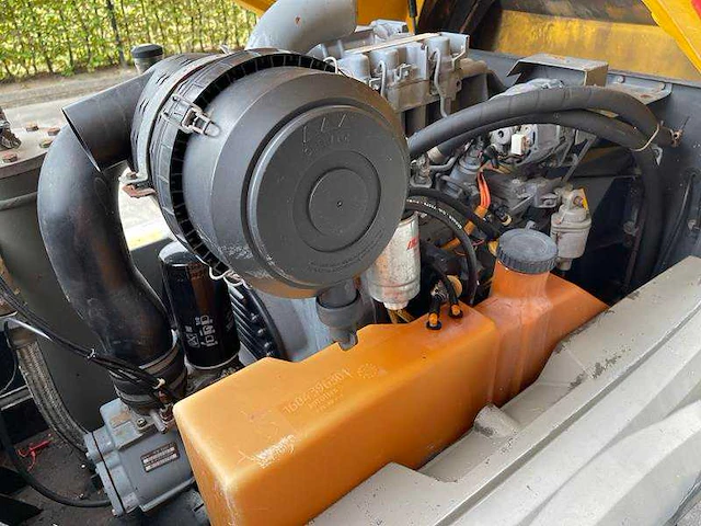 Atlas copco - xas 57 - luchtcompressor - afbeelding 7 van  17