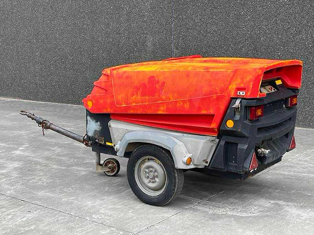 Atlas copco - xas 57 - luchtcompressor - afbeelding 11 van  17
