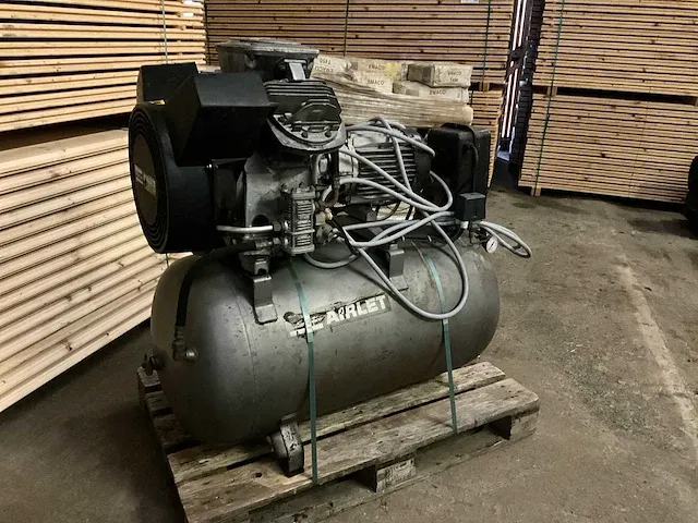 Atlas copco airlet le7 luchtcompressor - afbeelding 1 van  8