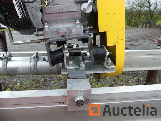 Atlas copco be30 trilliniaal met thermische motor - afbeelding 3 van  14