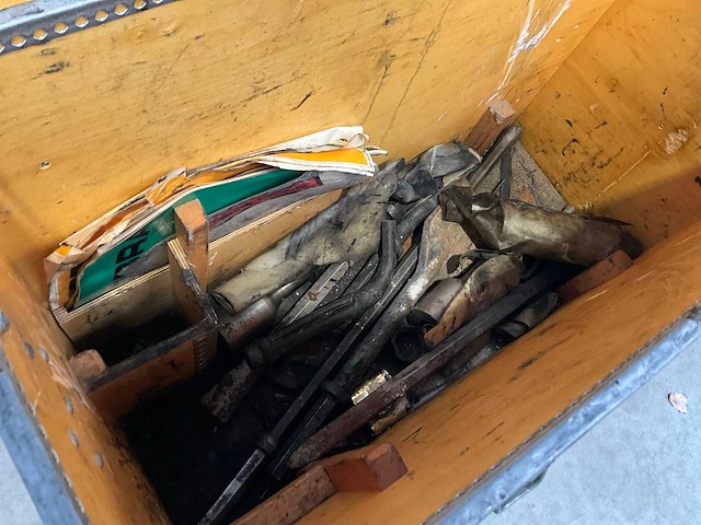 Atlas copco cobra 249 breekhamer - afbeelding 7 van  9