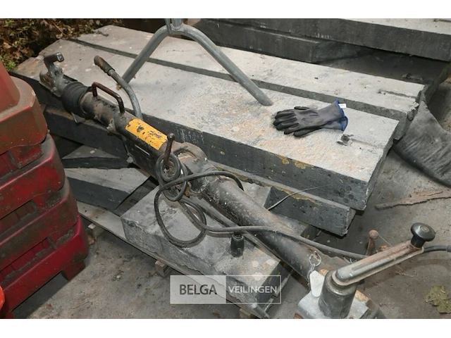 Atlas copco compressor aanhangwagen - afbeelding 4 van  13