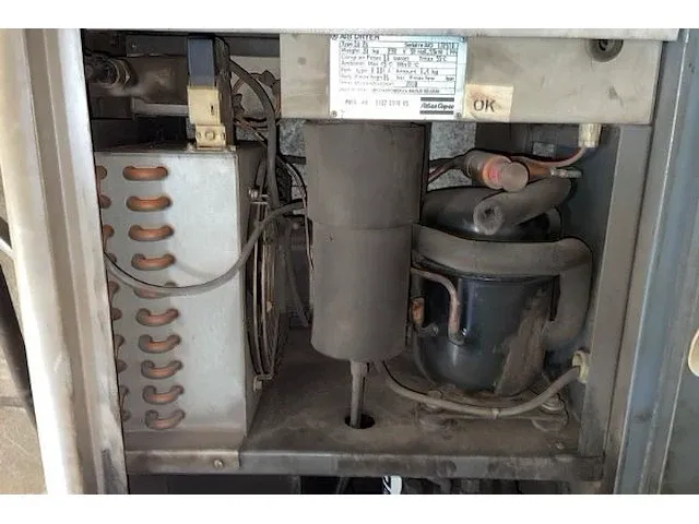 Atlas copco luchtcompressor - afbeelding 8 van  10