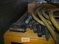 Atlas copco mobiele compressor met machines - afbeelding 6 van  14