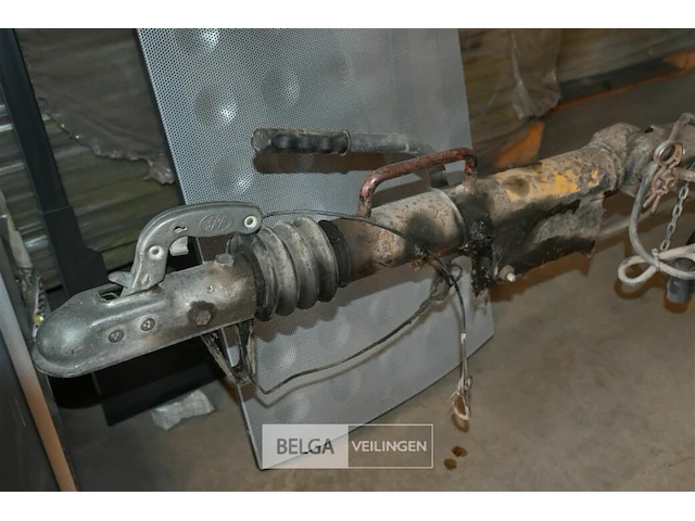 Atlas copco mobiele compressor met machines - afbeelding 12 van  14