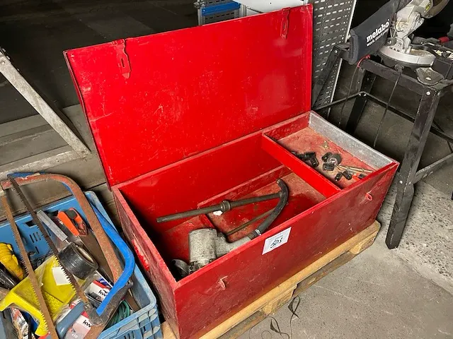 Atlas copco pneumatisch slagmoersleutel - afbeelding 1 van  6