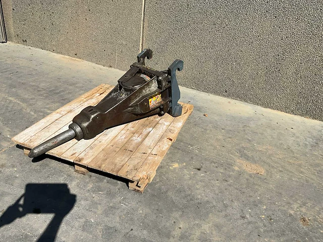 Atlas copco sb202 - hydraulische breekhamer - afbeelding 1 van  12