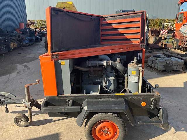 Atlas copco xas 46 / xahs 36 deutz f2m 1011 mobiele schroefcompressor - afbeelding 20 van  20