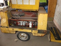 Atlas copco xas 50 dd getrokken compressor - afbeelding 3 van  11