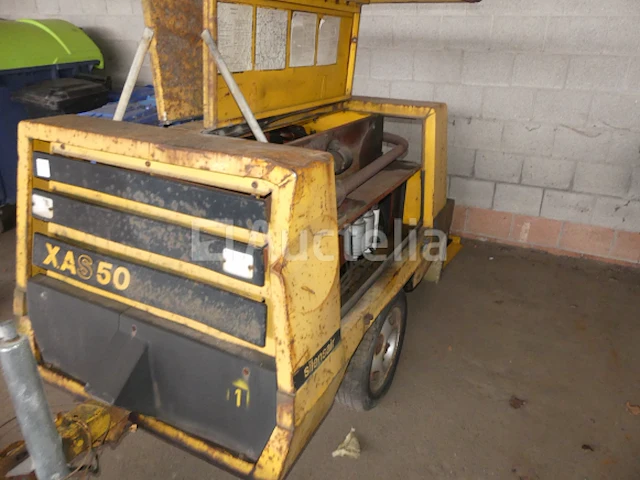 Atlas copco xas 50 dd getrokken compressor - afbeelding 8 van  11