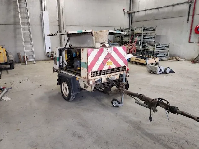 Atlas copco xas 55 - afbeelding 6 van  7