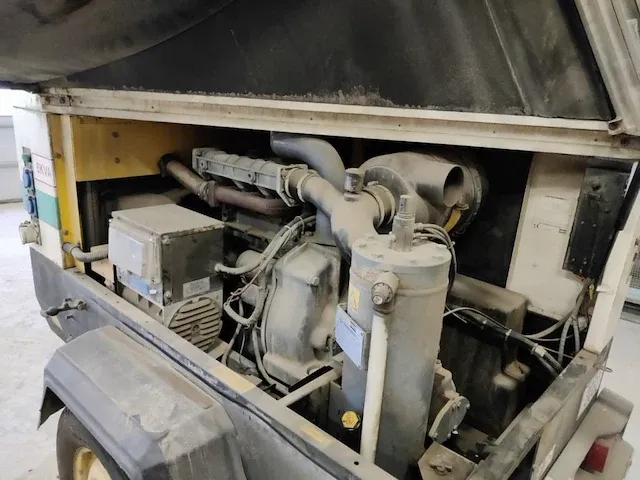 Atlas copco xas 66 - afbeelding 2 van  5