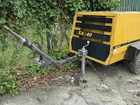 Atlas copco xas40 mobiele compressor met breekhamer - afbeelding 8 van  12