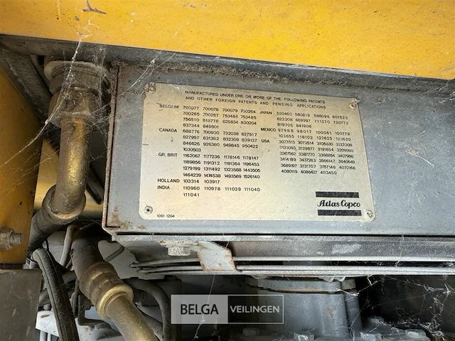Atlas copco xas40 mobiele compressor met breekhamer - afbeelding 10 van  12