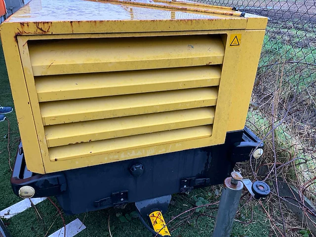 Atlas copco xas66 luchtcompressor - afbeelding 11 van  14
