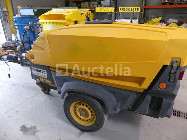 Atlas copco xas97dd pe getrokken compressor - afbeelding 1 van  13