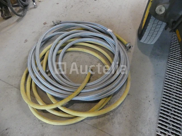 Atlas copco xas97dd pe getrokken compressor - afbeelding 10 van  13
