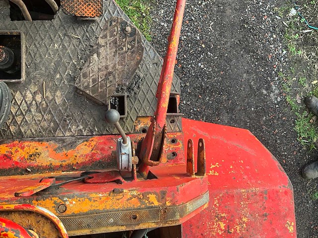 Atlas kniklader - afbeelding 15 van  24