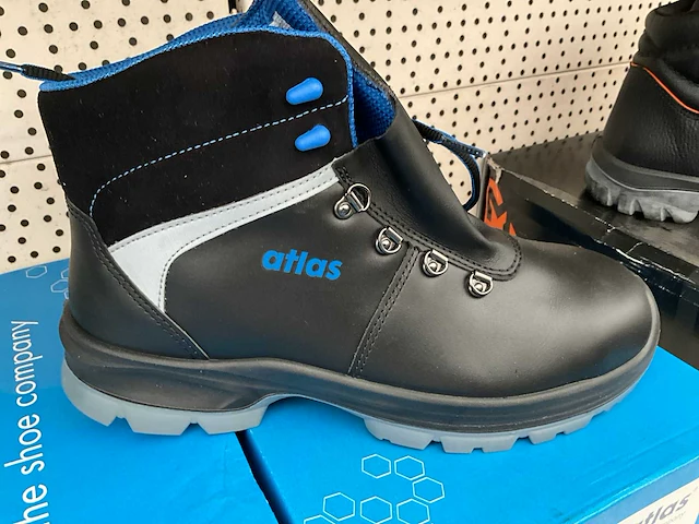Atlas. veiligheid werkschoenen. (2x) - afbeelding 2 van  2