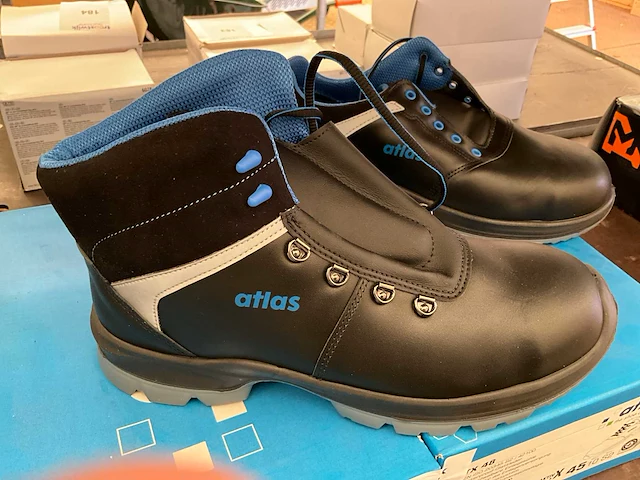 Atlas. werkschoenen. (2x) - afbeelding 2 van  3