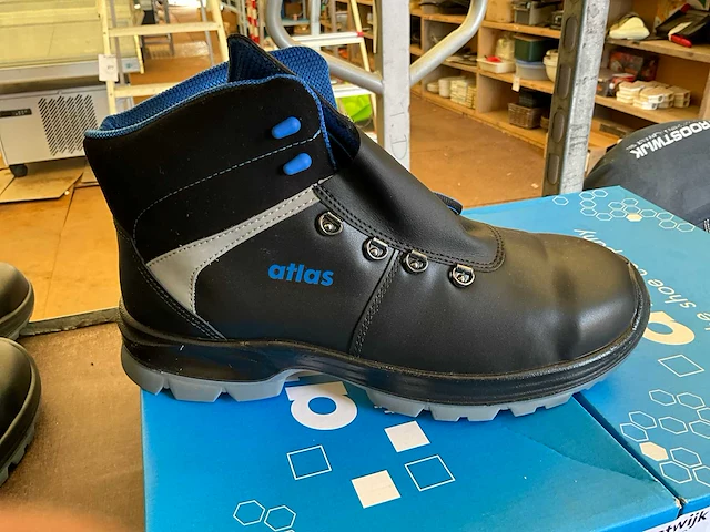 Atlas. werkschoenen. (2x) - afbeelding 2 van  3