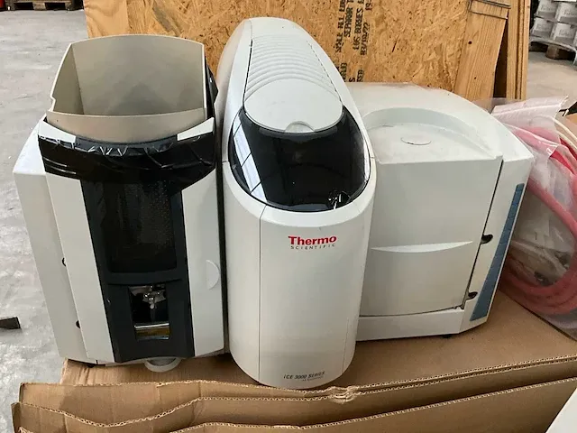 Atomic absorption spectrometer thermo scientific ice 3500 - afbeelding 8 van  15