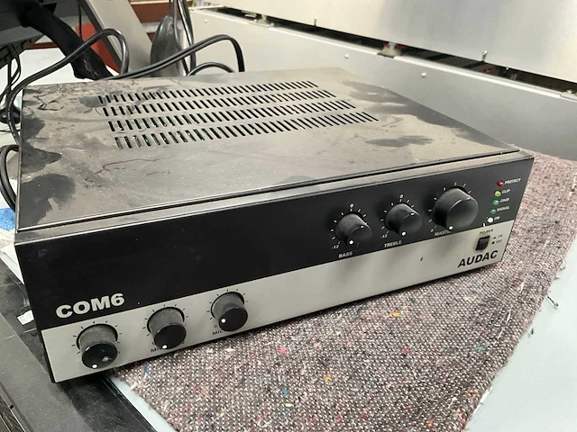 Audac com6 amplifier - afbeelding 2 van  5