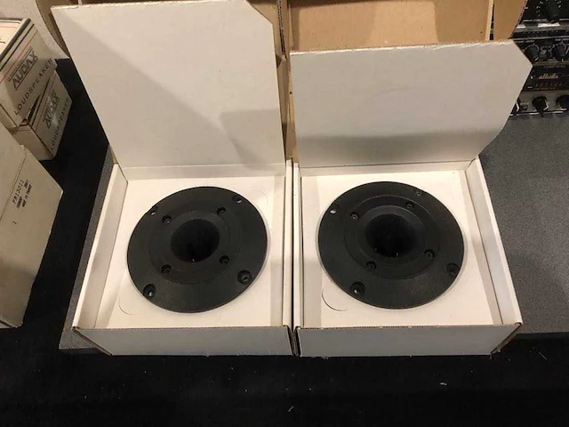 Audax - pr13011 - diverse audio (2x) - afbeelding 1 van  3
