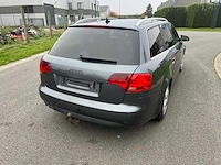 Audi - 2005 - a4 - personenauto - afbeelding 4 van  21