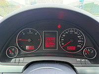 Audi - 2005 - a4 - personenauto - afbeelding 13 van  28