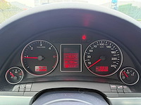 Audi - 2005 - a4 - personenauto - afbeelding 14 van  28