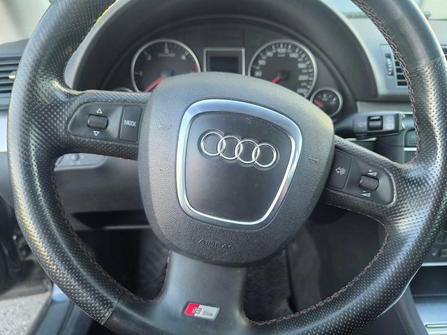 Audi - 2006 - a4 - s - personenauto -automatic - afbeelding 3 van  22