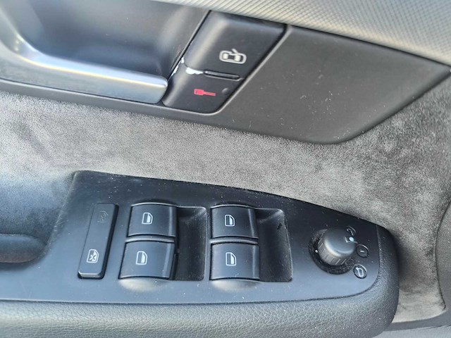 Audi - 2006 - a4 - s - personenauto -automatic - afbeelding 8 van  22
