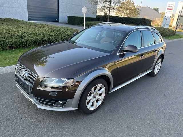 Audi - 2010 - a4 - alroad - personenauto - afbeelding 1 van  30
