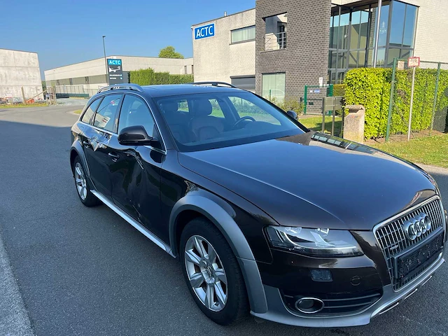 Audi - 2010 - a4 - alroad - personenauto - afbeelding 25 van  30