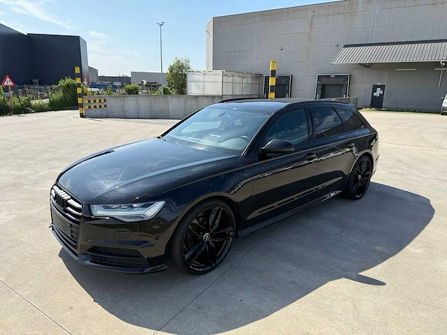 Audi - 2016 - a6 - personenauto - afbeelding 12 van  21