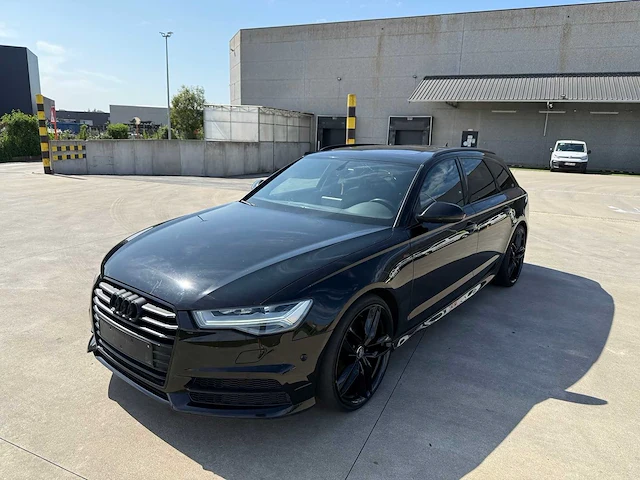Audi - 2016 - a6 - personenauto - afbeelding 16 van  21