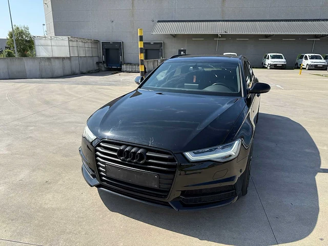 Audi - 2016 - a6 - personenauto - afbeelding 18 van  21