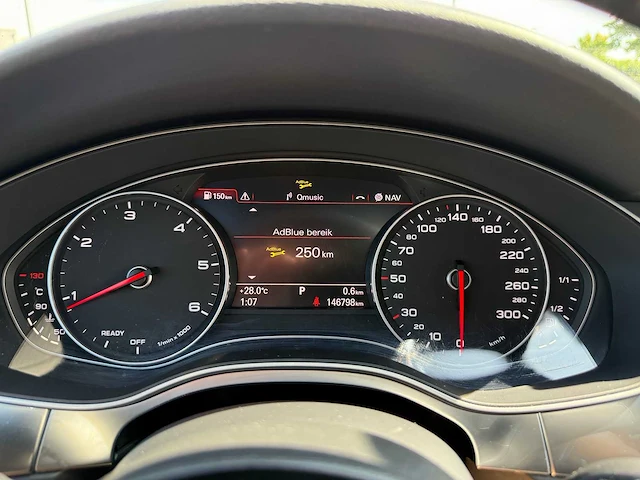 Audi - 2016 - a6 - personenauto - afbeelding 13 van  21