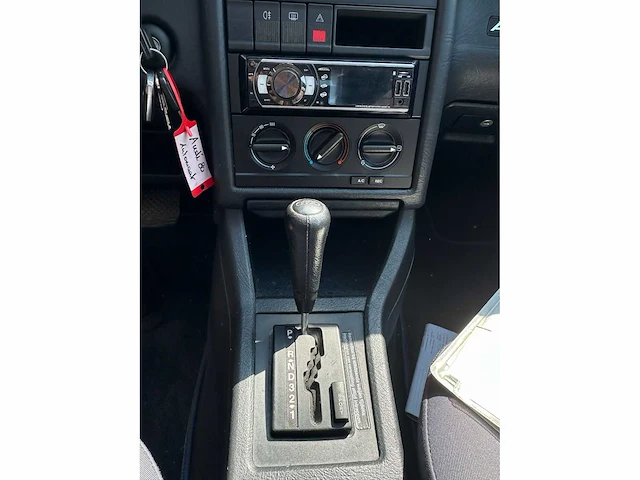 Audi - sedan - 80 - 2.0 benz. automaat personenauto - afbeelding 2 van  15