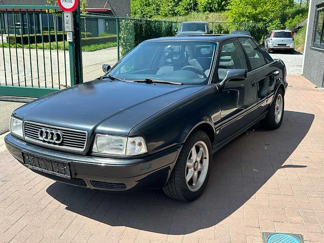 Audi - sedan - 80 - 2.0 benz. automaat personenauto - afbeelding 1 van  15