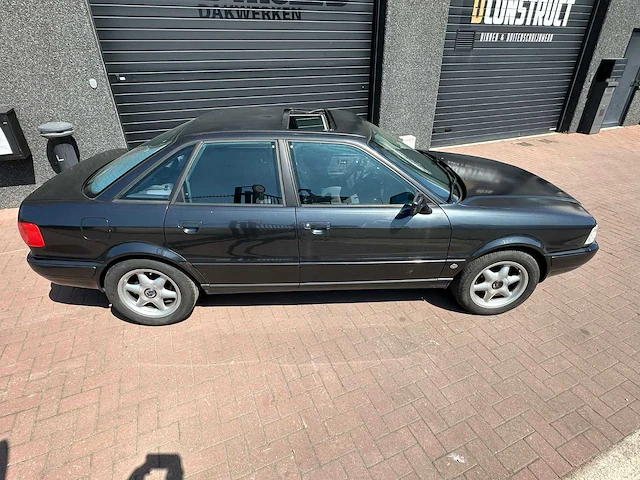 Audi - sedan - 80 - 2.0 benz. automaat personenauto - afbeelding 10 van  15