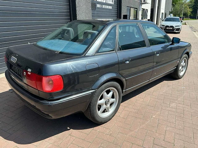 Audi - sedan - 80 - 2.0 benz. automaat personenauto - afbeelding 11 van  15