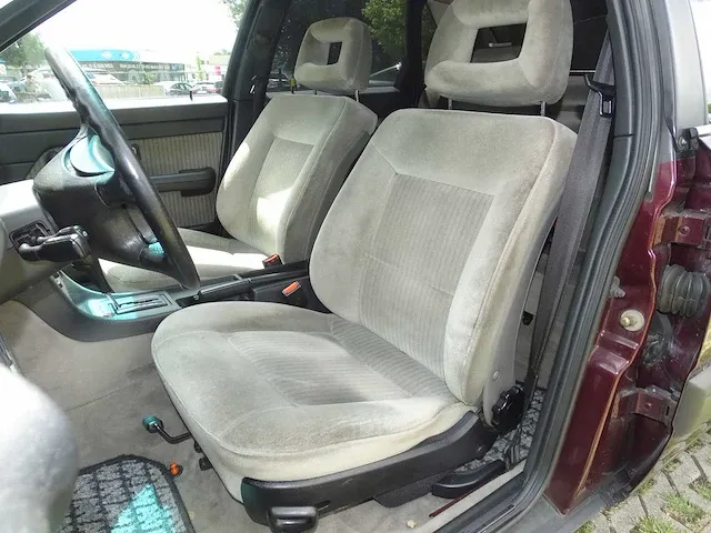 Audi 100 2.3 e quattro - afbeelding 31 van  55