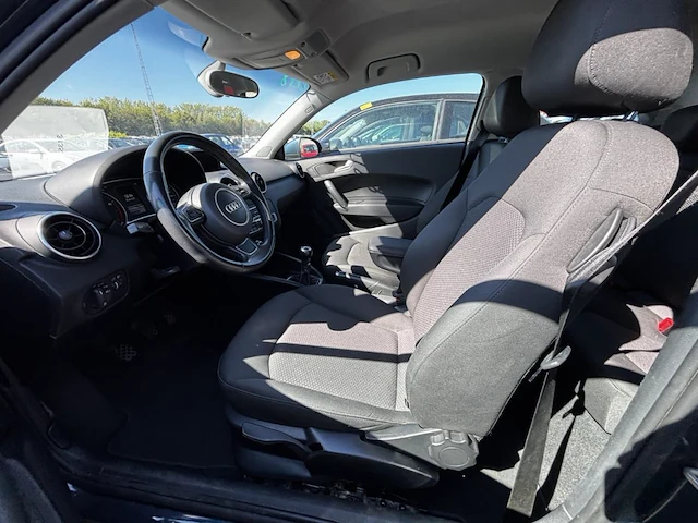 Audi a1 1.0 tfsi 95, 2016 - afbeelding 15 van  28