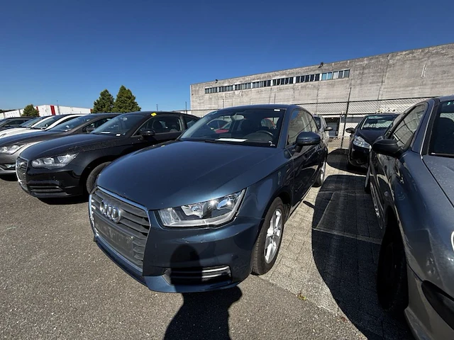 Audi a1 1.0 tfsi 95, 2016 - afbeelding 1 van  28