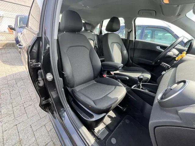 Audi a1 sportback 1.0 tfsi 82, 2016 - afbeelding 18 van  29