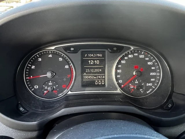 Audi a1 sportback 1.2 tfsi attraction, 2013 - afbeelding 26 van  28