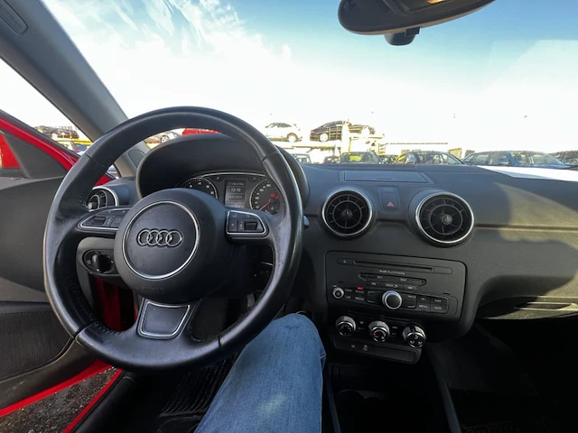 Audi a1 sportback 1.2 tfsi attraction, 2013 - afbeelding 27 van  28